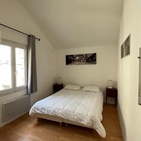 F2 Face Au Jardin Des Prebendes De تور